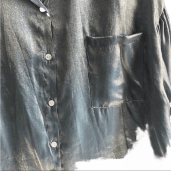 NWT oversized bright Iridescent blue button down long sleeve shirt. Size Small - Picture 3 of 3